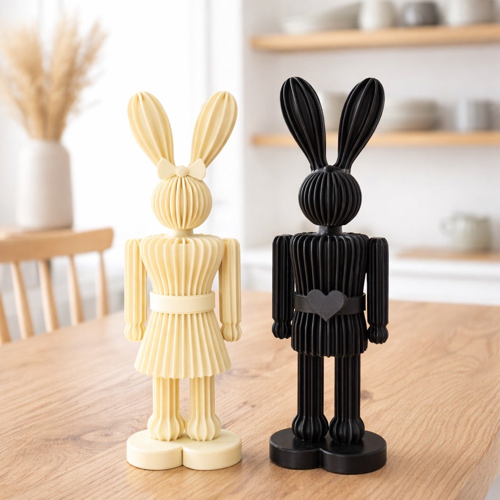✨ Sir & Lady Mümmel – stilvolle Osterhasen im Nussknacker Design ✨